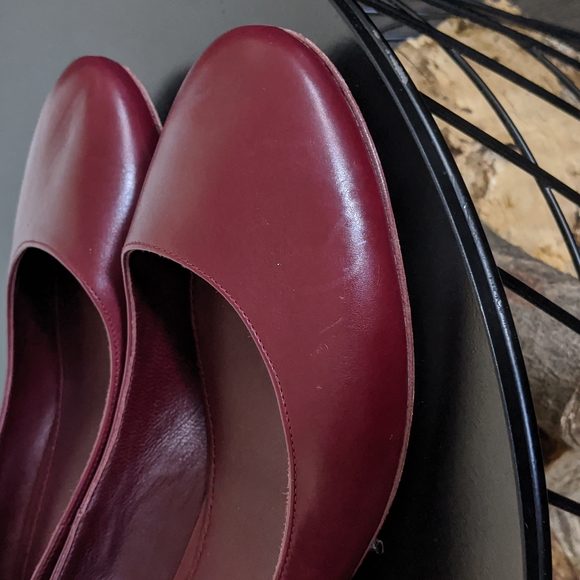 Tory Burch, size 10 1/2, NWOT - Picture 7 of 9